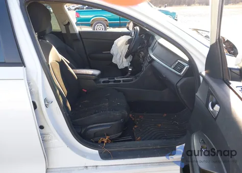 2019 Kia Optima Lx z USA, uszkodzony, nr VIN 5XXGT4L30KG351463